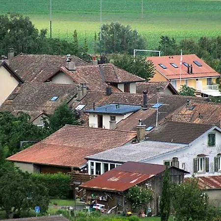Bed & Breakfast Au Coeur Du Vignoble Sur Bursins
