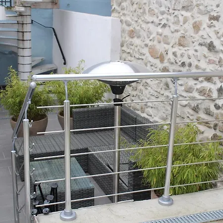 Au Coeur Du Vignoble Sur Bed and Breakfast 4*